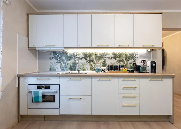 Emerald Apartment Aviatiei